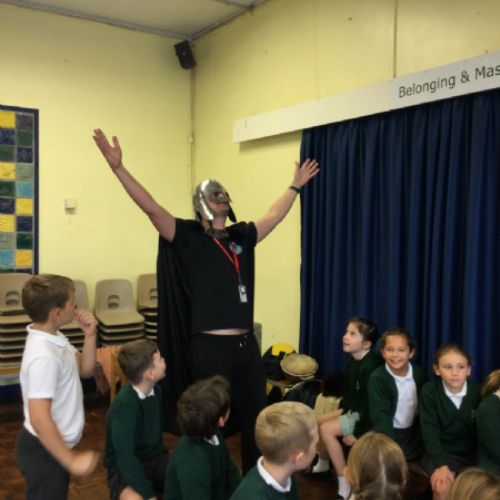Year 3/4 Viking Workshop with the Nutshell Theatre