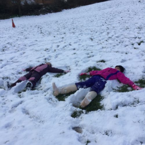 SnowAngels